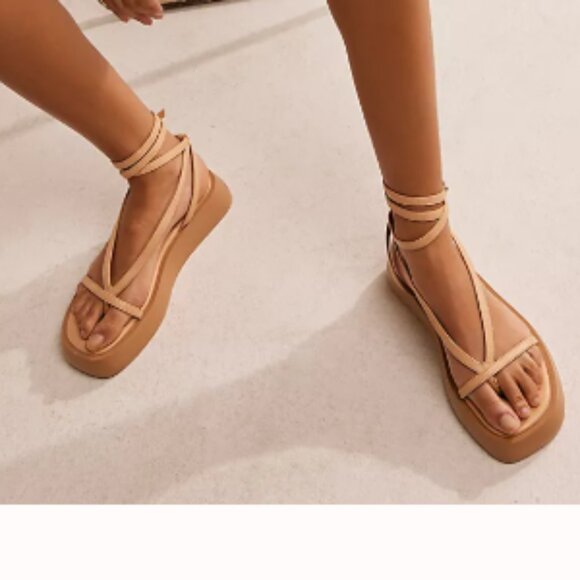 new FREE PEOPLE Winnie Wrap Flatform in Vachetta (252) - Picture 3 of 14